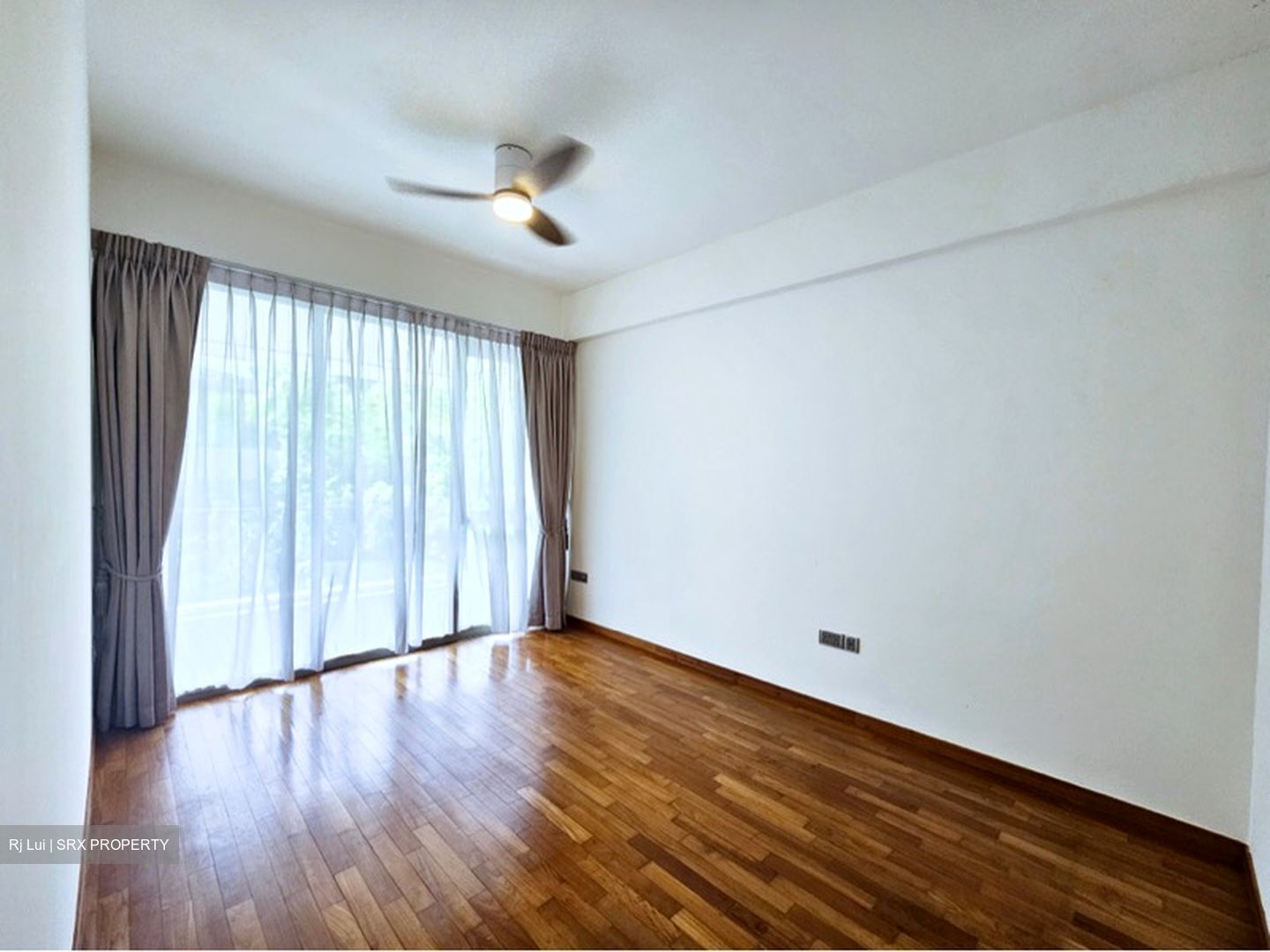 The Peak@Balmeg (D5), Condominium #585436981